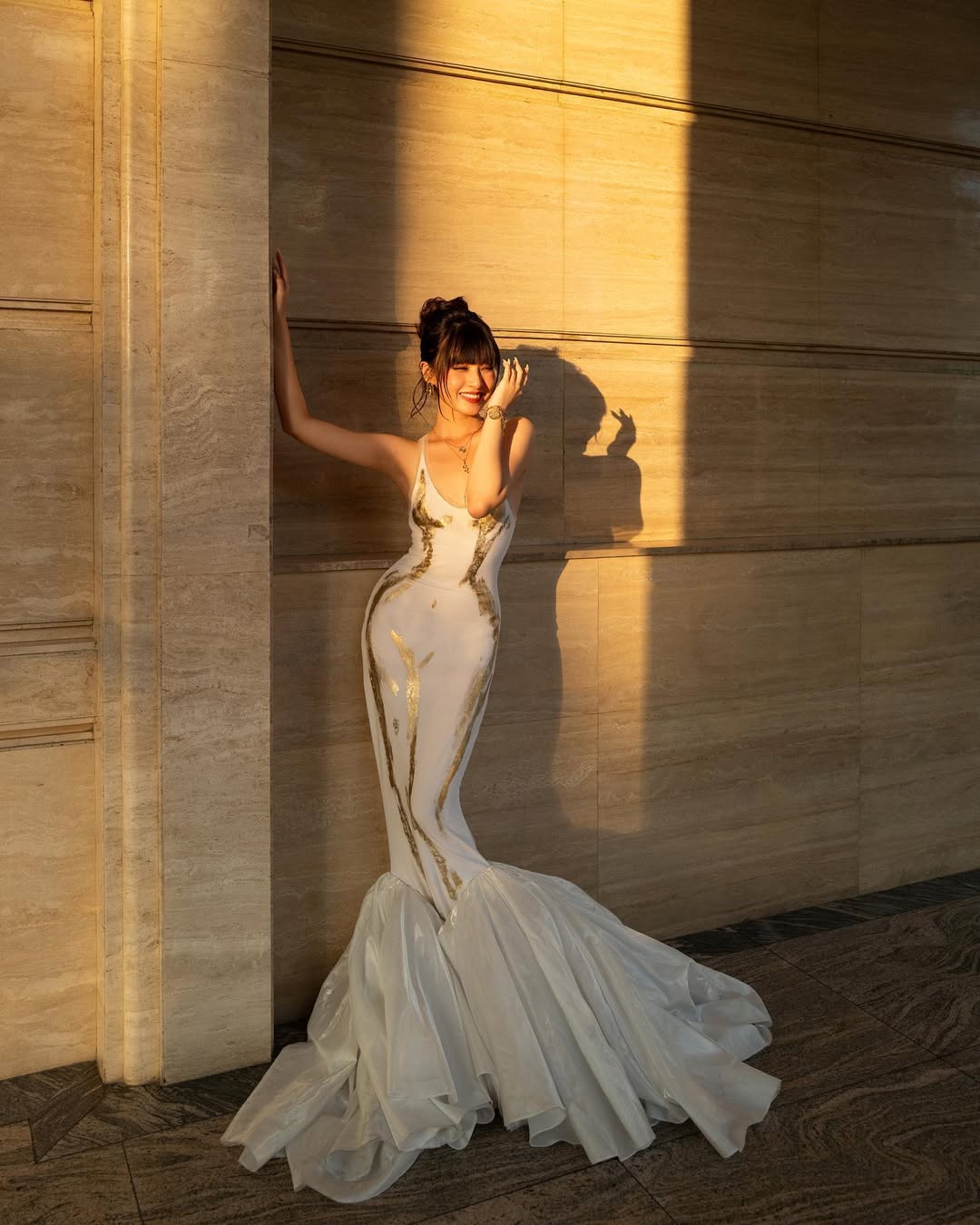 đầm đuôi cá 2 dây trắng 