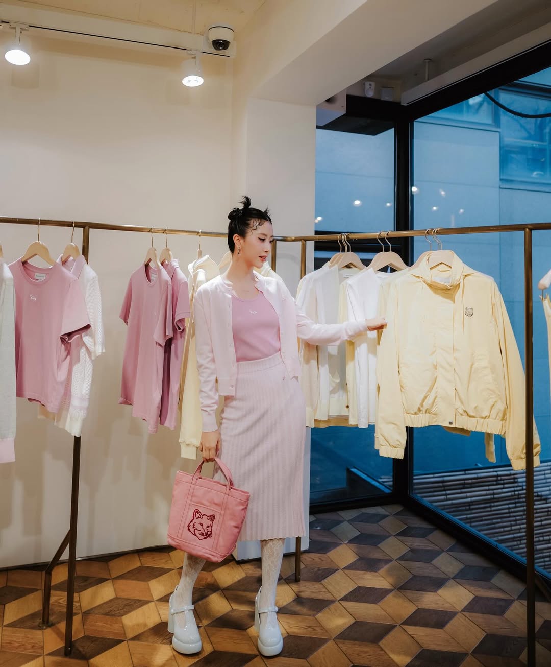 Quỳnh Anh Shyn vớ nổi bật