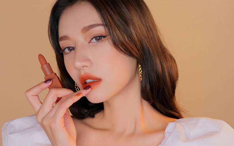 Bắt kịp mọi xu hướng make up chỉ với một tips nhỏ cho môi xinh