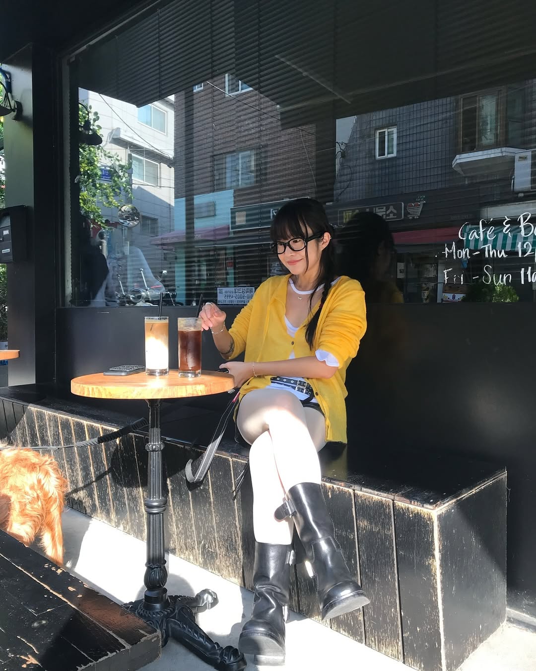 onesujin đồ màu vàng