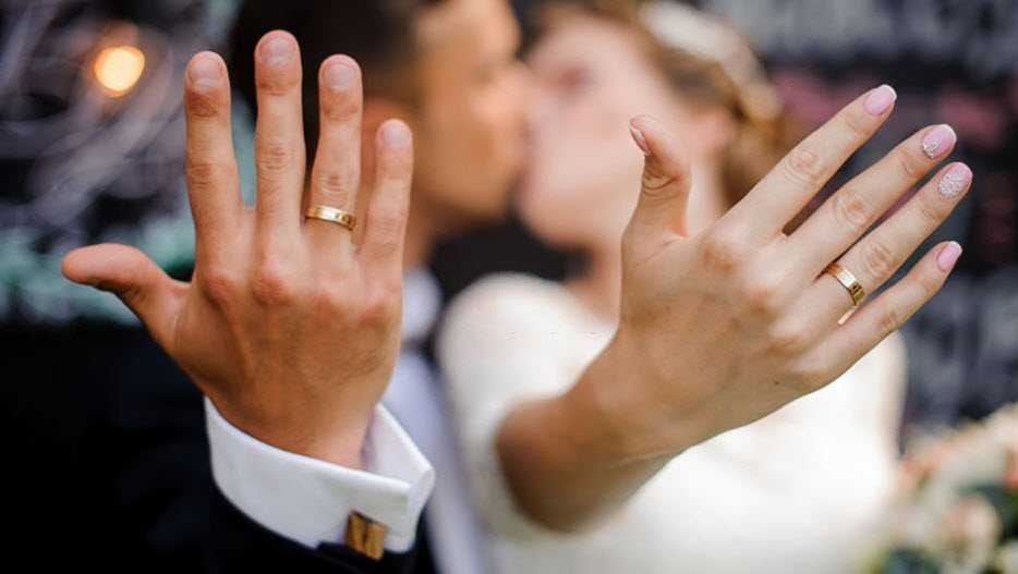 MUA NHẪN CƯỚI TRƯỚC BAO LÂU LÀ HỢP LÝ NHẤT ?