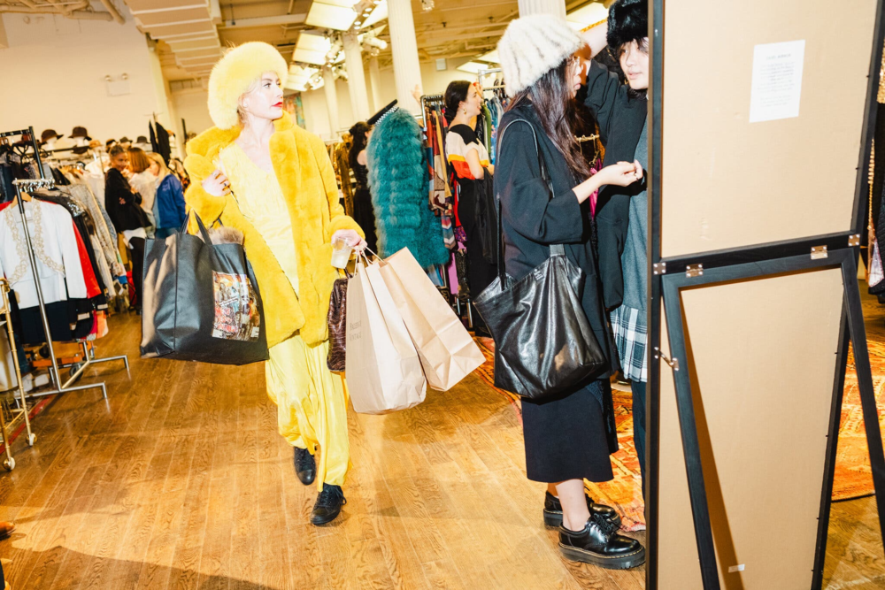 Diện phong cách vintage