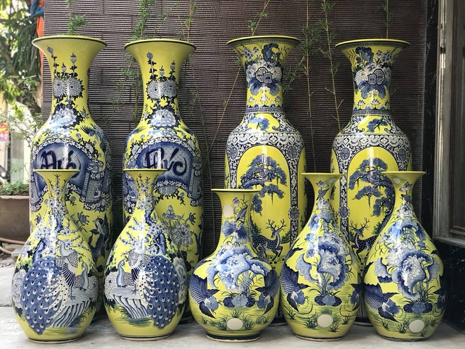 Lọ Lộc Bình Gốm Sứ Bát Tràng Là Gì? Và Có Những Loại Nào?