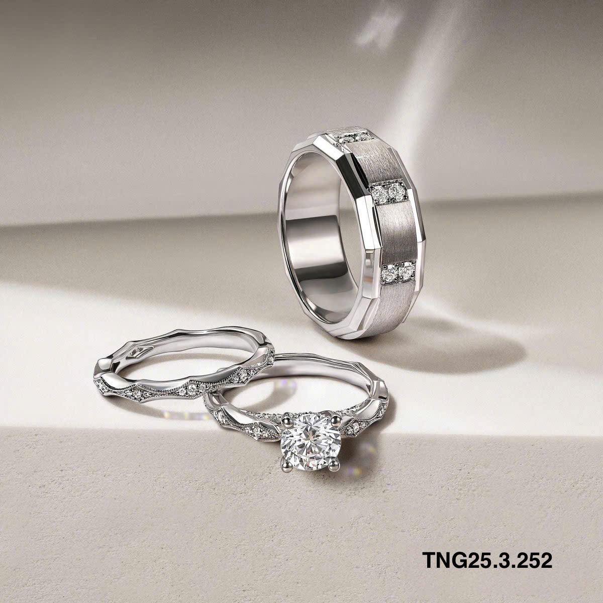 nhẫn kỷ niệm cưới bạch kim đính kim cương đẹp