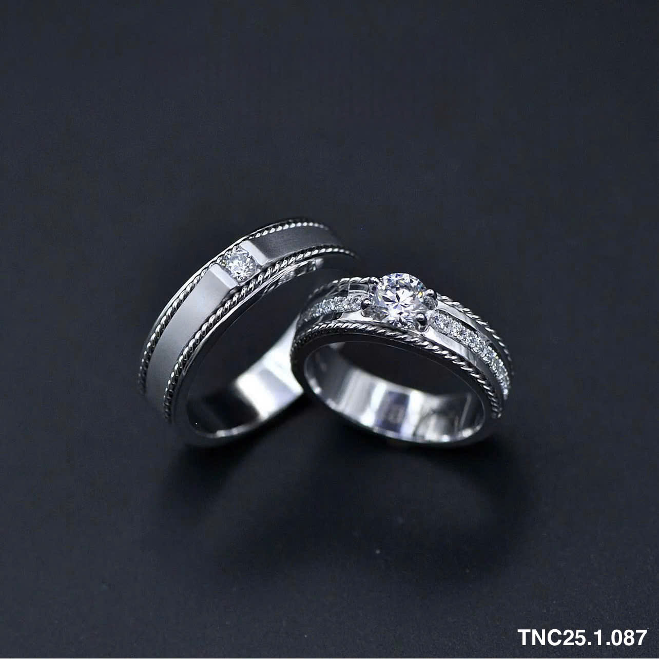 nhan-ky-niem-10-nam-ngay-cuoi-skymond-luxury