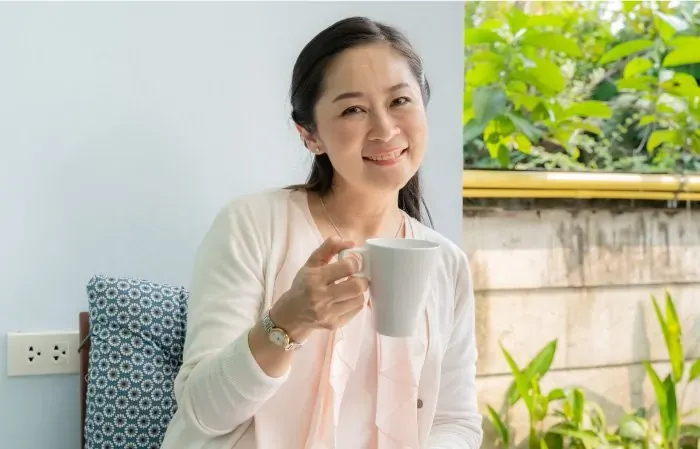 Cân bằng hormone: Chìa khóa chống lão hóa và mệt mỏi