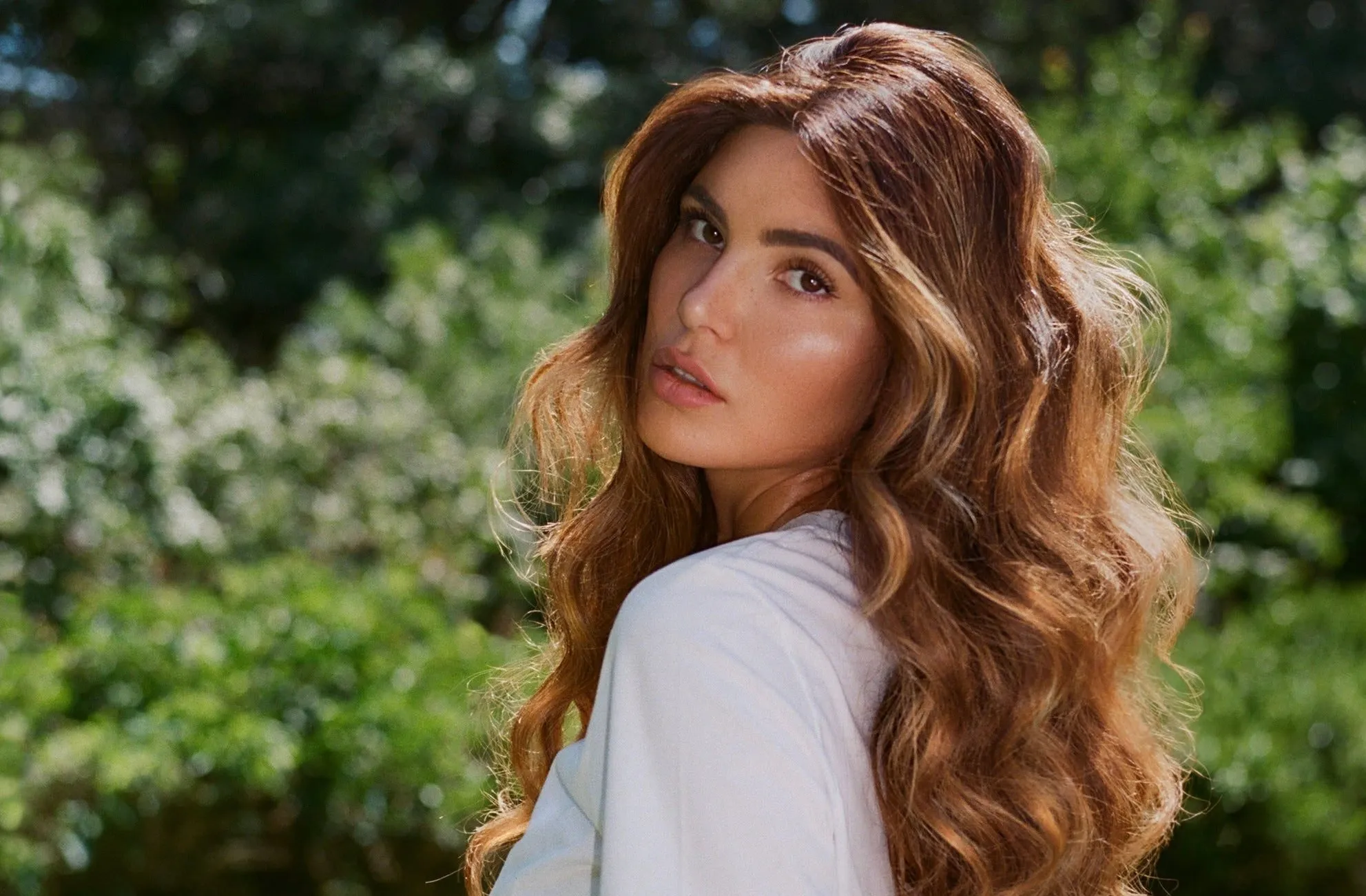 Da đầu khỏe: Giải mã tóc bồng bềnh và bết dầu