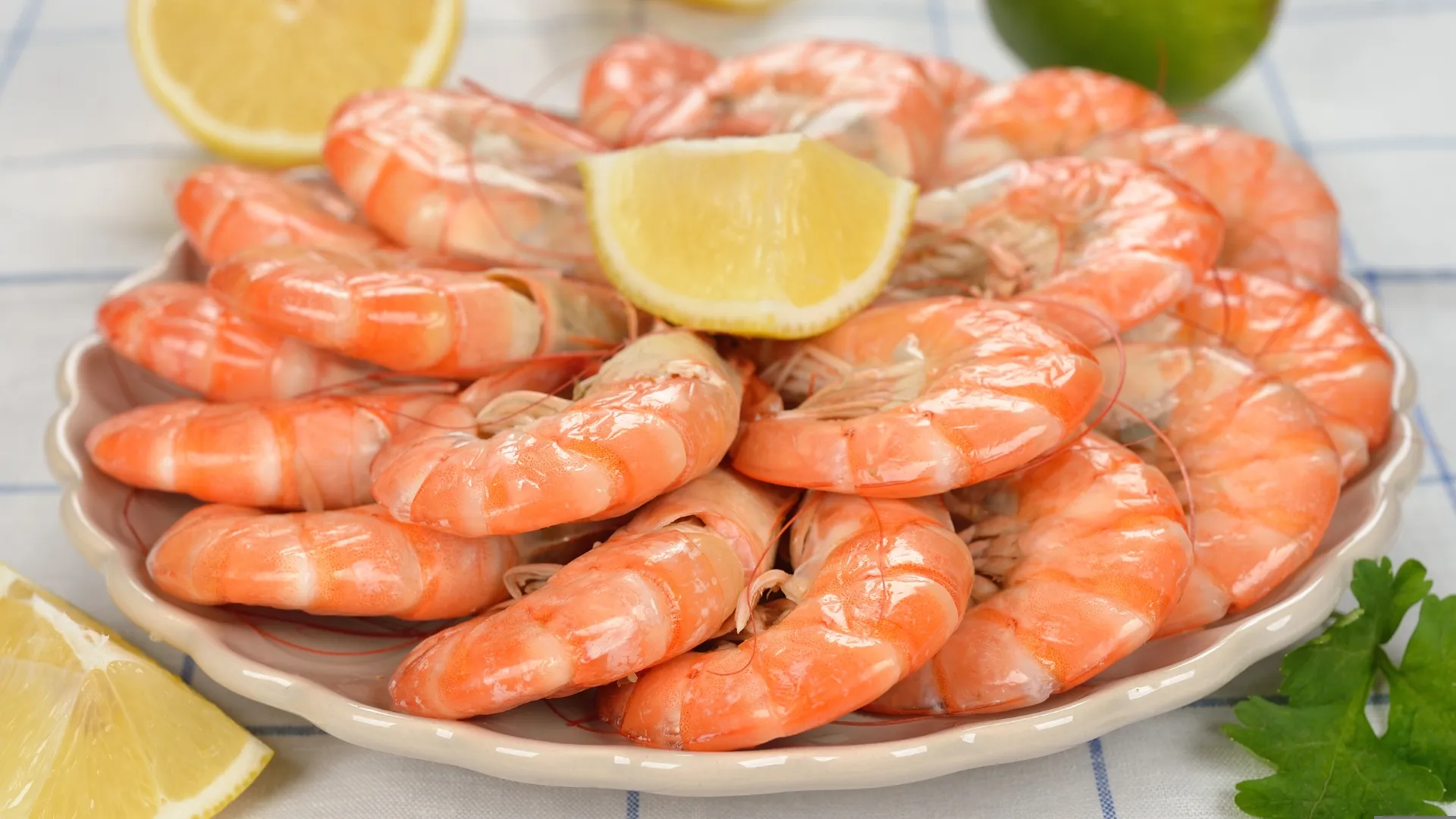 6 Sai lầm ăn tôm: Phân tích sinh hóa độc tố