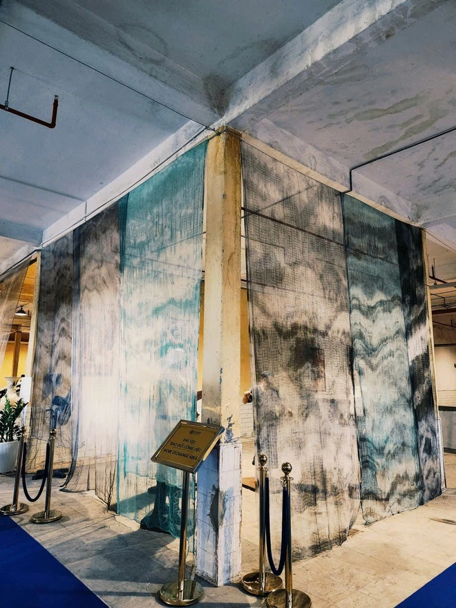 Du khách đổ về xem biểu diễn thực cảnh tại nhà máy chè cổ 1927