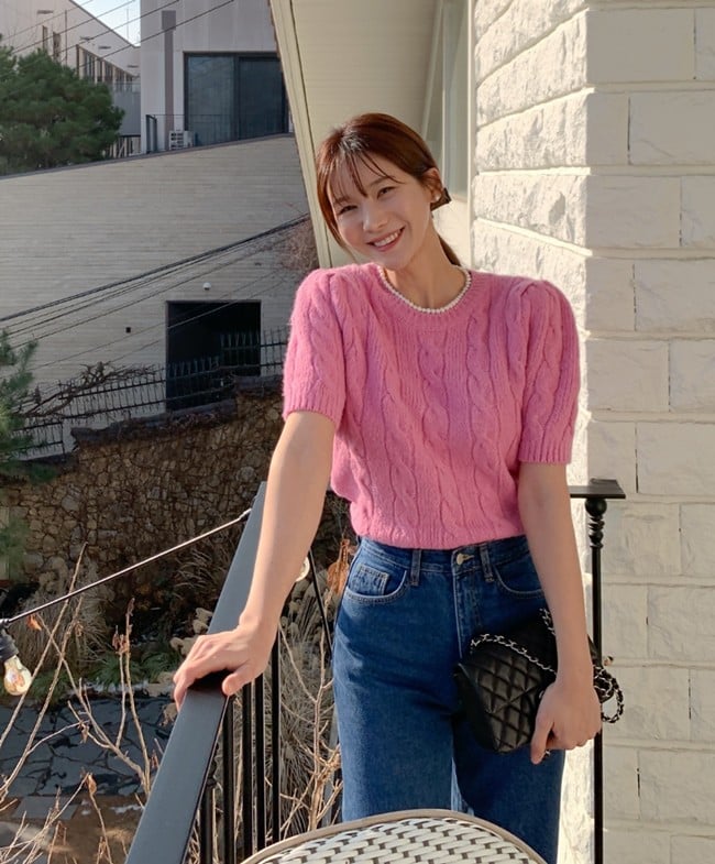 o len ngắn tay dáng lửng được xem là kiểu dáng “dễ tính” nhất trong nhóm.