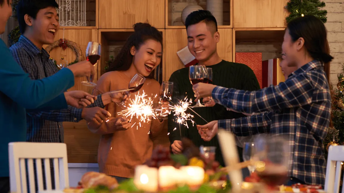 Tại sao phải mua nhẫn cưới trước Tết để ra Tết cưới? Bí mật để bảo vệ hạnh phúc lứa đôi