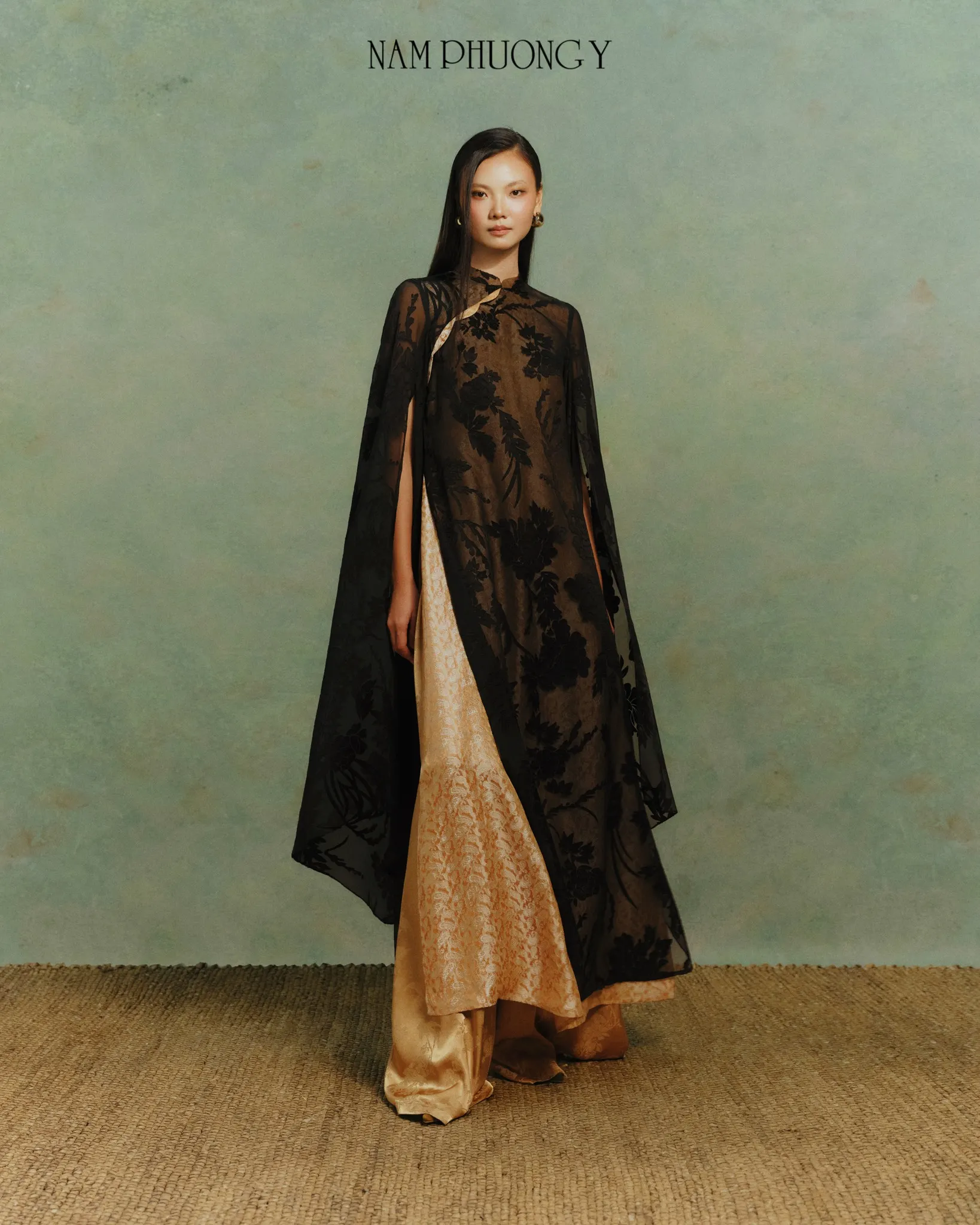 elle-ao-dai-phu-ba-xu-huong-tet-202600003